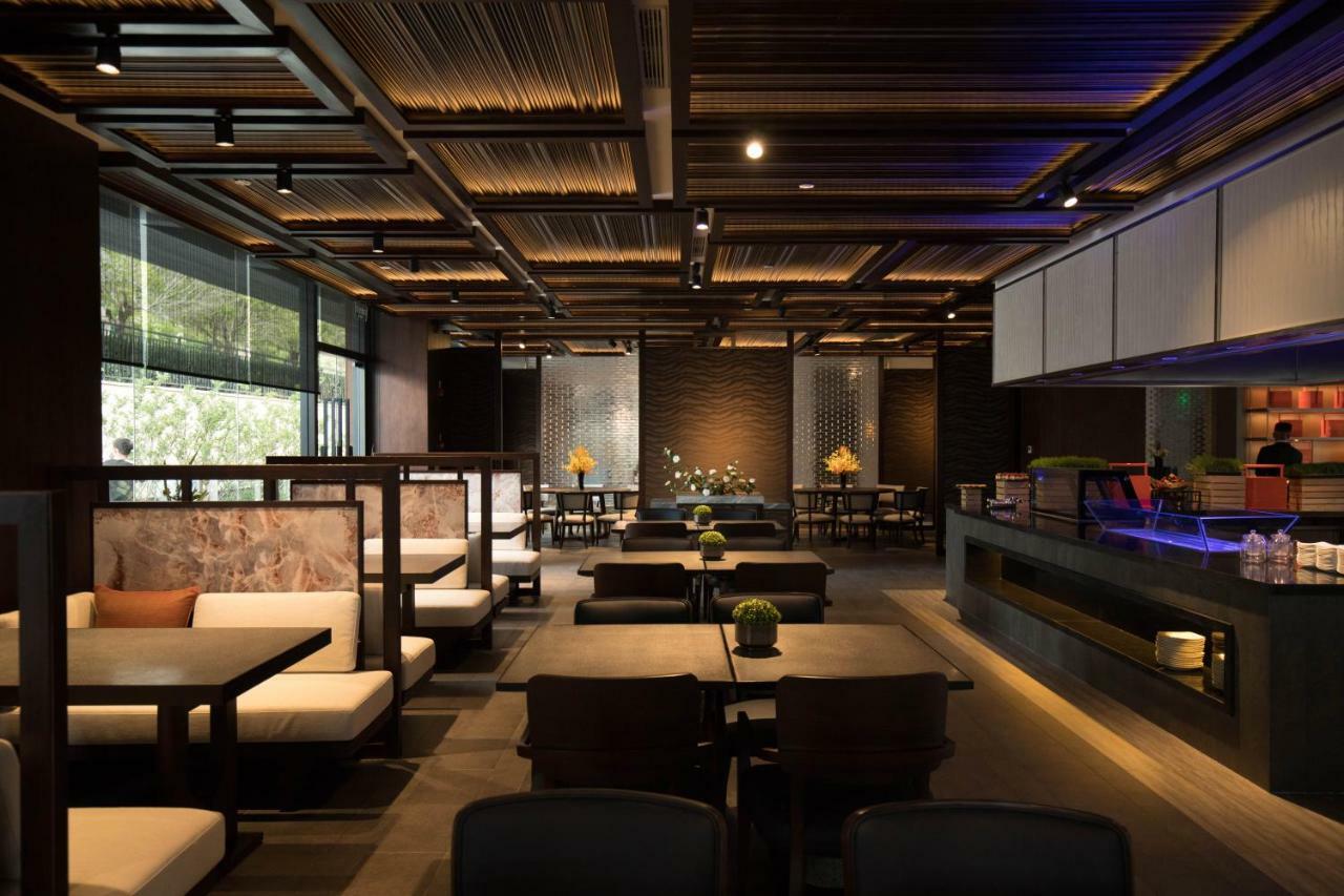 Howard Johnson Jinlin Plaza Lijiang Lijiang (Yunnan) Exterior foto