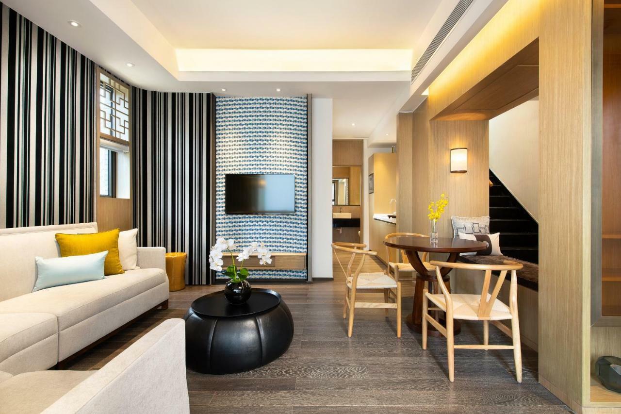 Howard Johnson Jinlin Plaza Lijiang Lijiang (Yunnan) Exterior foto