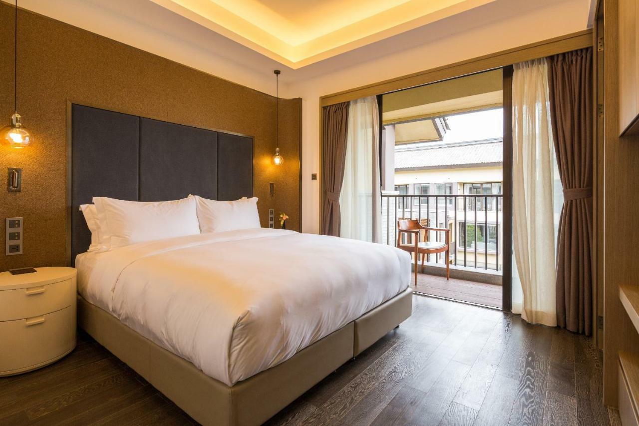 Howard Johnson Jinlin Plaza Lijiang Lijiang (Yunnan) Exterior foto