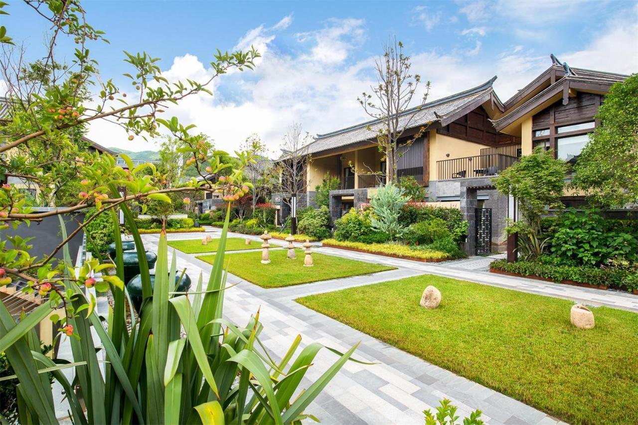 Howard Johnson Jinlin Plaza Lijiang Lijiang (Yunnan) Exterior foto